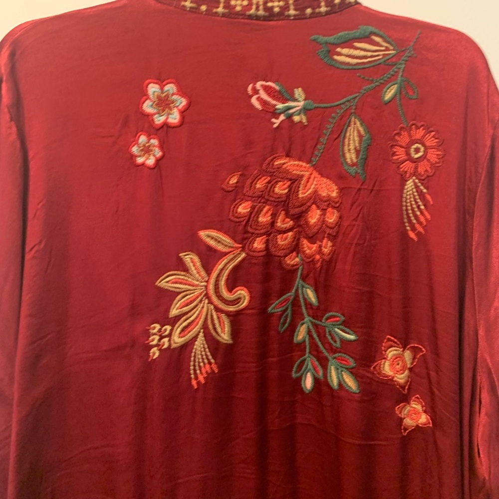 Johnny Was Red Floral Embroidered Kimono/Duster - Picture 11 of 12